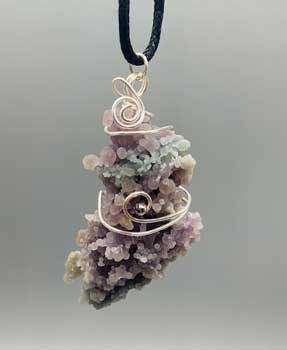 Agate, Grape wire wrapped