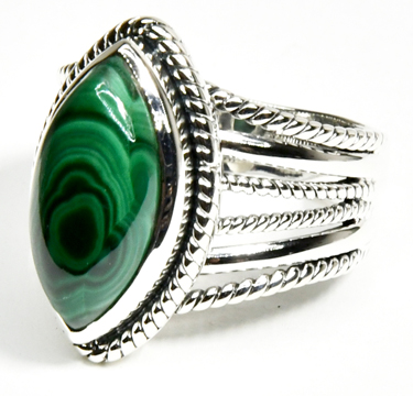 size 11 Malachite ring