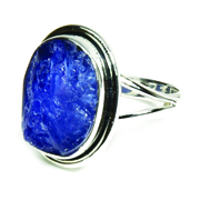 size 8 Tanzanite ring