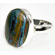 size 8 Rainbow Calsilca ring